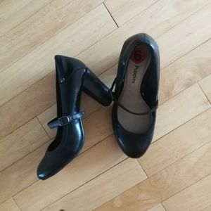 Black hush puppie shoes